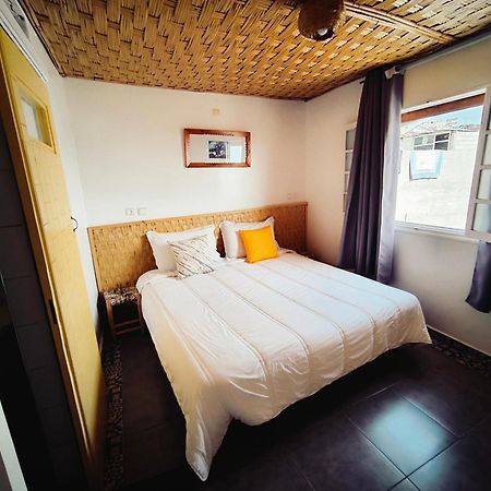 Bigblue Surf Hostel & Coworking Space - Taghazout (Adults Only) Azazoul Екстер'єр фото