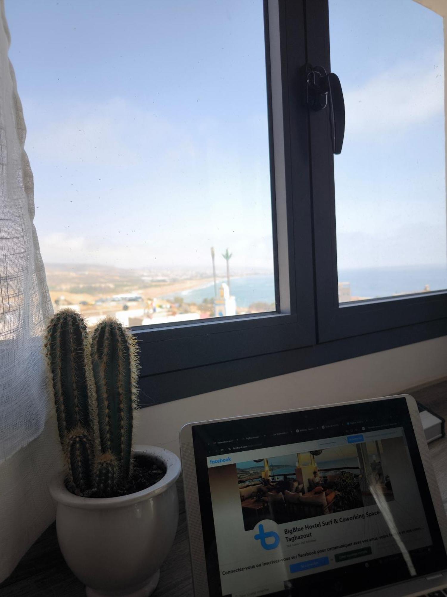 Bigblue Surf Hostel & Coworking Space - Taghazout (Adults Only) Azazoul Екстер'єр фото